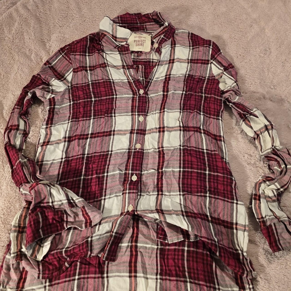SO Women's Red and White Plaid Button Down Shirt